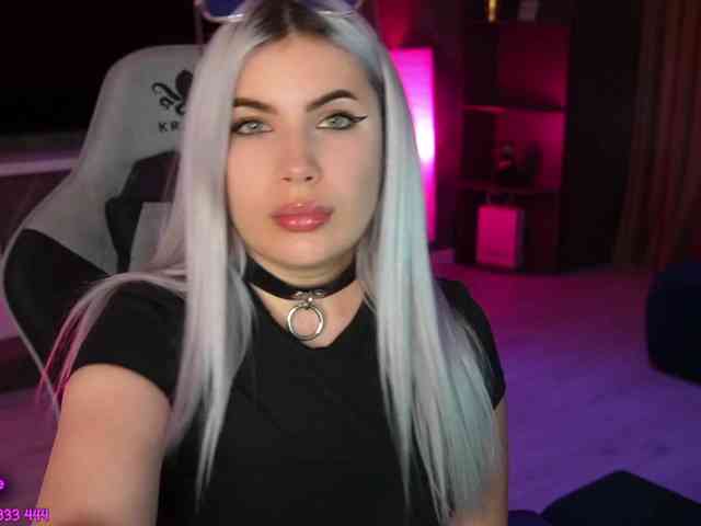 aminahaze webcam