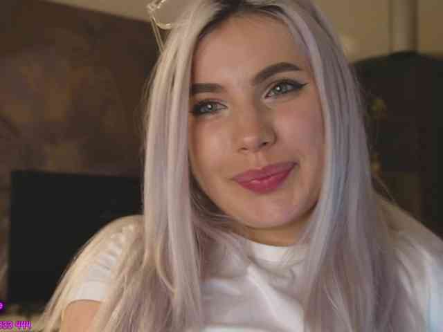 aminahaze webcam