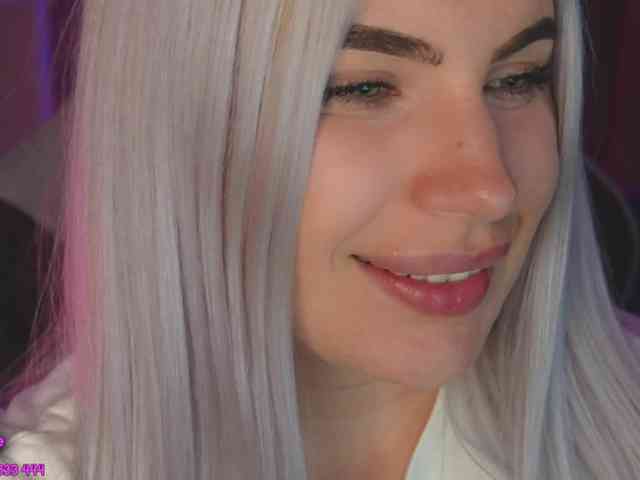 aminahaze webcam