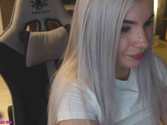 aminahaze webcam