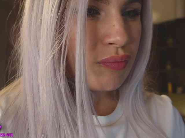 aminahaze webcam