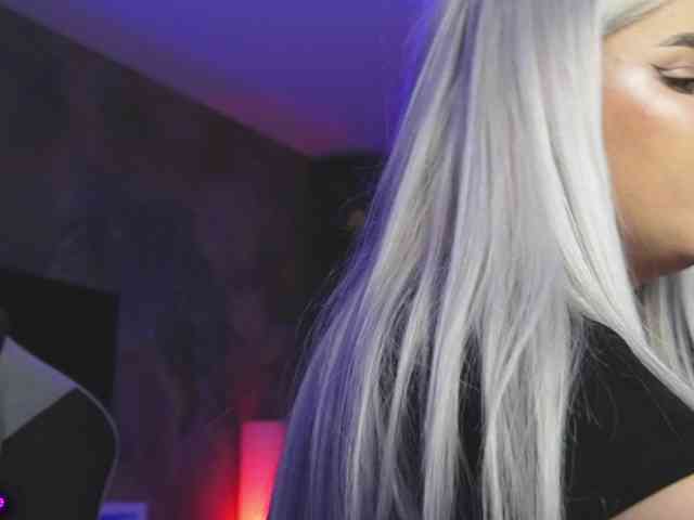 aminahaze webcam