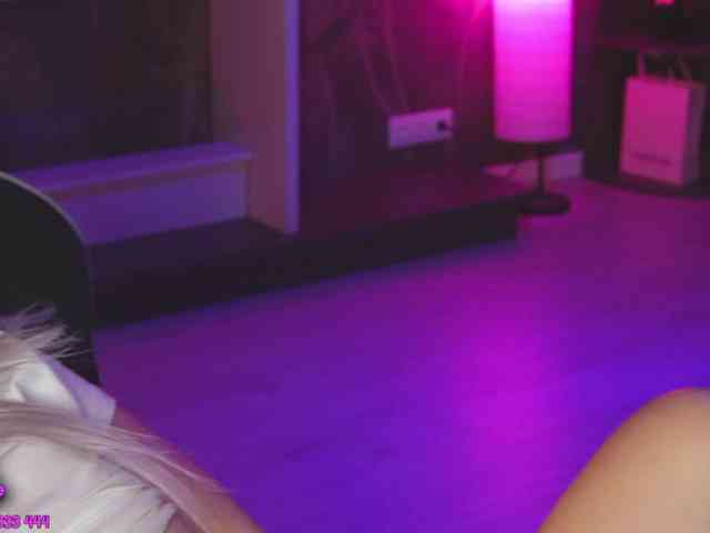 aminahaze webcam