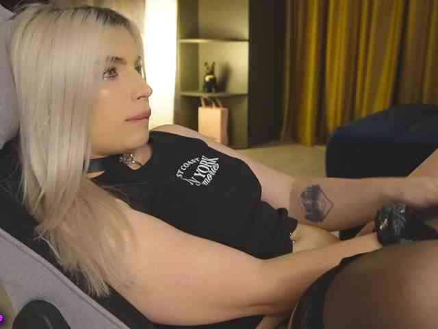 cam live sex Aminahaze