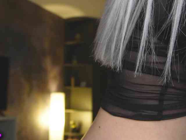 aminahaze webcam