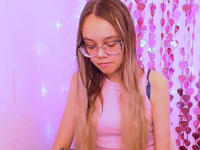 LollyPolly's BongaCams show and profile