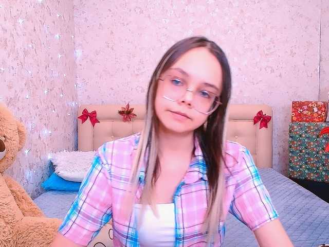 LollyPolly's BongaCams show and profile