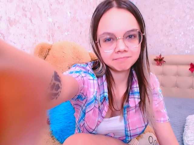 LollyPolly's BongaCams show and profile