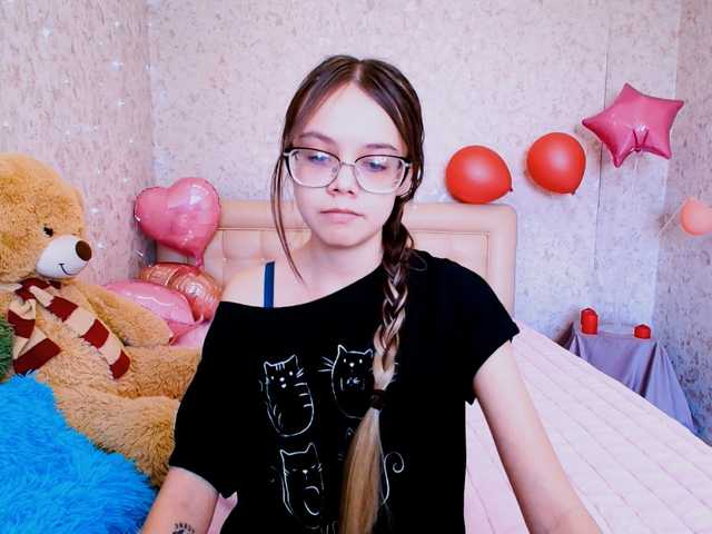 LollyPolly's BongaCams show and profile