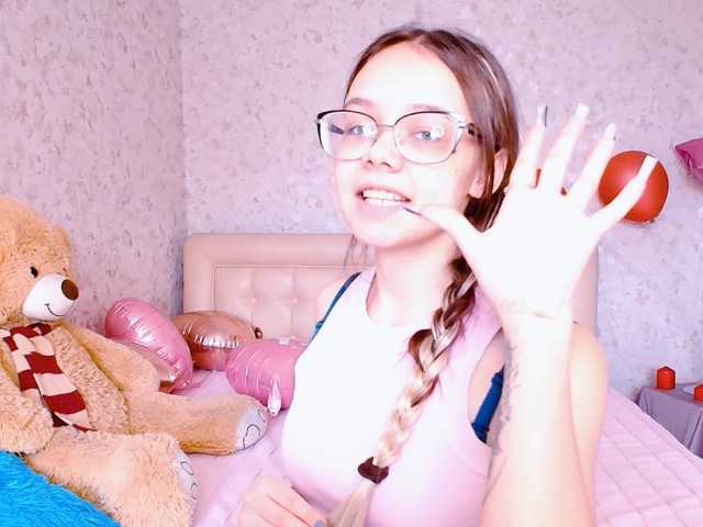 LollyPolly's BongaCams show and profile