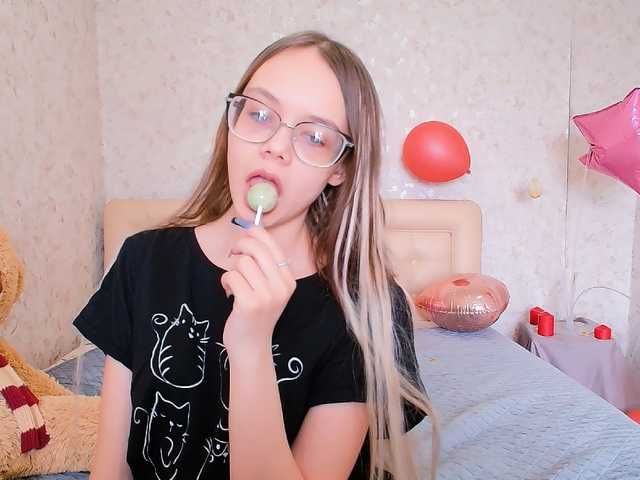 LollyPolly's BongaCams show and profile