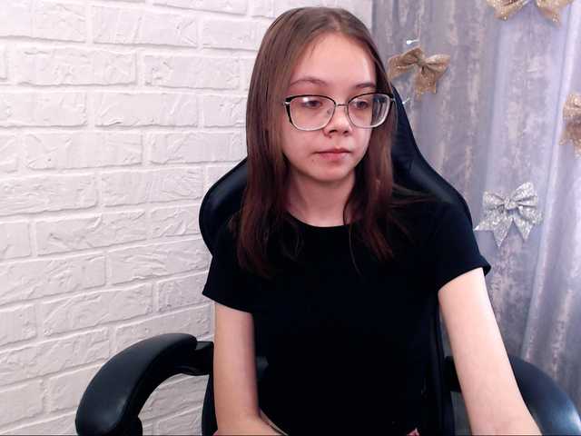 LollyPolly's BongaCams show and profile