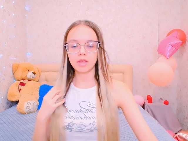 LollyPolly's BongaCams show and profile