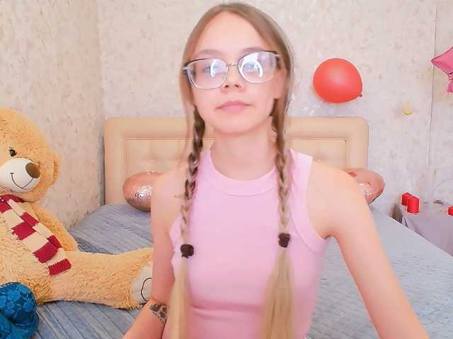 LollyPolly's BongaCams show and profile