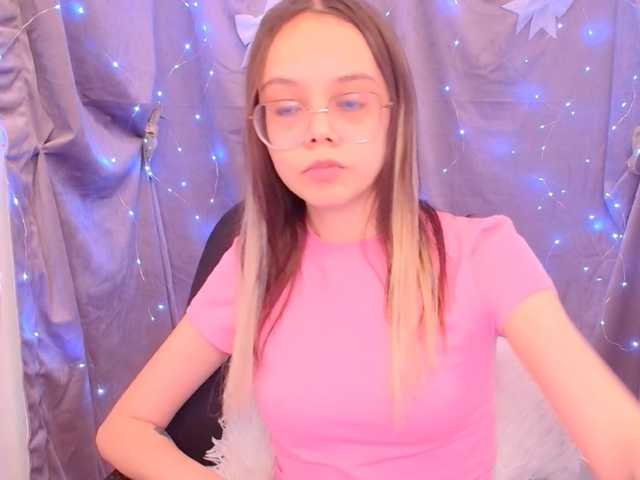 LollyPolly's BongaCams show and profile