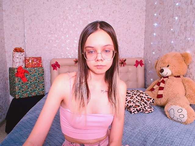 LollyPolly's BongaCams show and profile