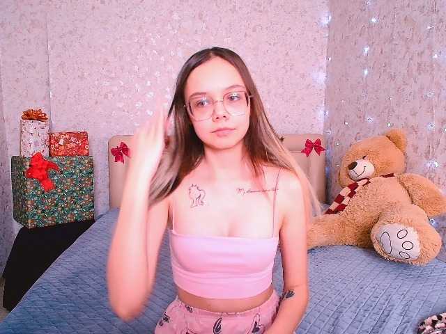 LollyPolly's BongaCams show and profile