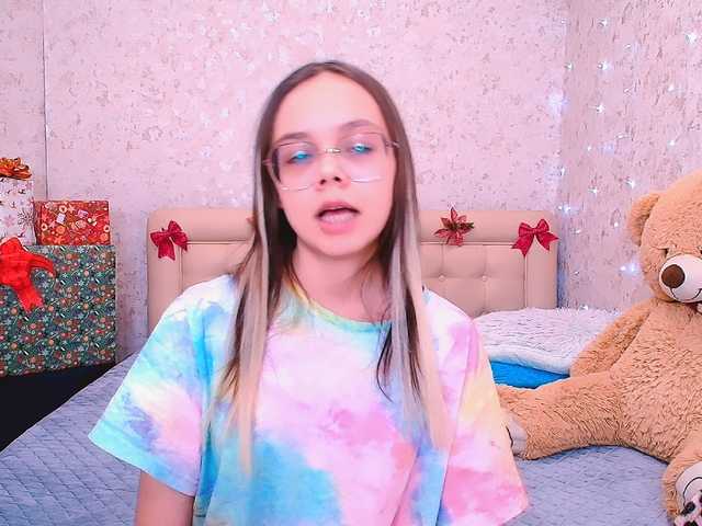 LollyPolly's BongaCams show and profile