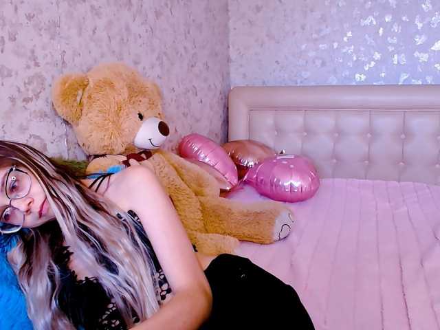 LollyPolly's BongaCams show and profile