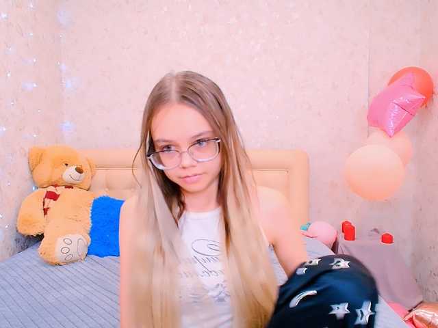 LollyPolly's BongaCams show and profile