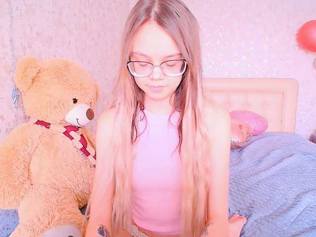 LollyPolly's BongaCams show and profile