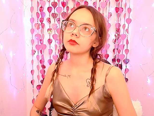 LollyPolly's BongaCams show and profile