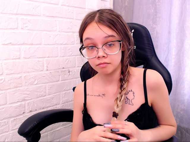 LollyPolly's BongaCams show and profile