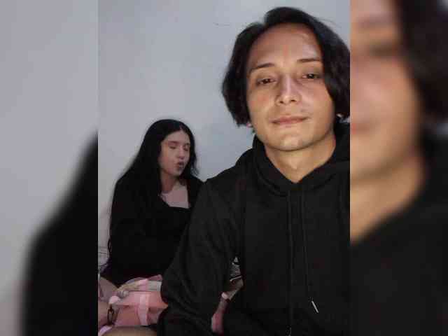 Kitty-midnight webcam