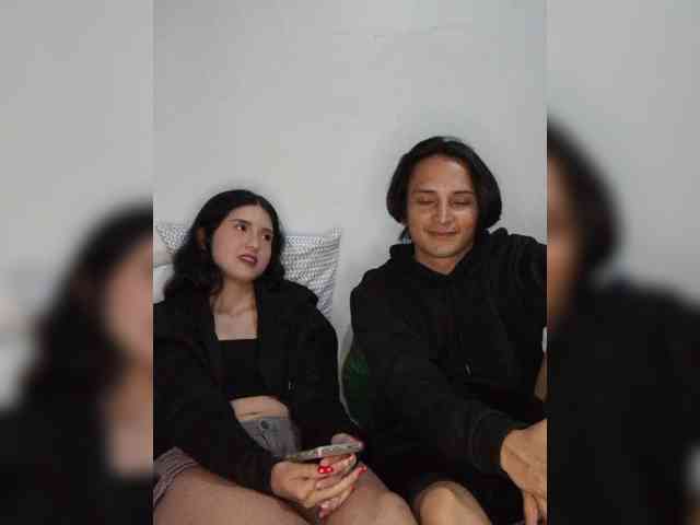 Kitty-midnight webcam