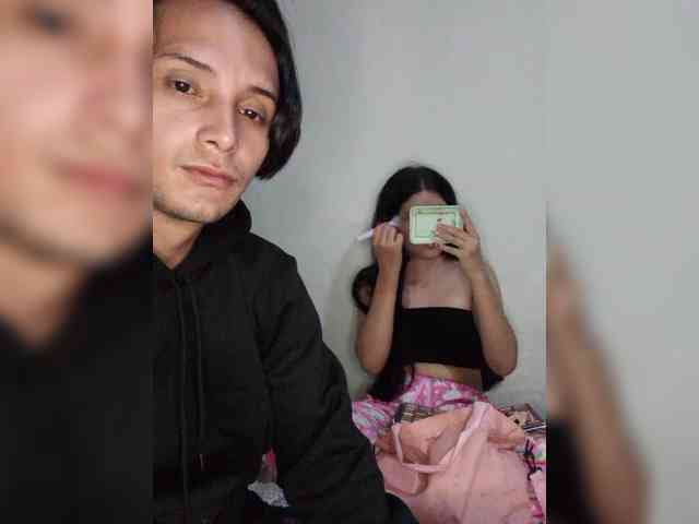 Kitty-midnight webcam