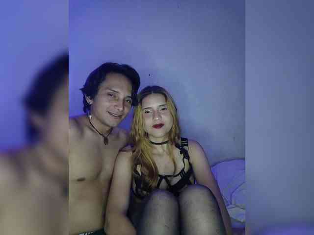 Kitty-midnight webcam