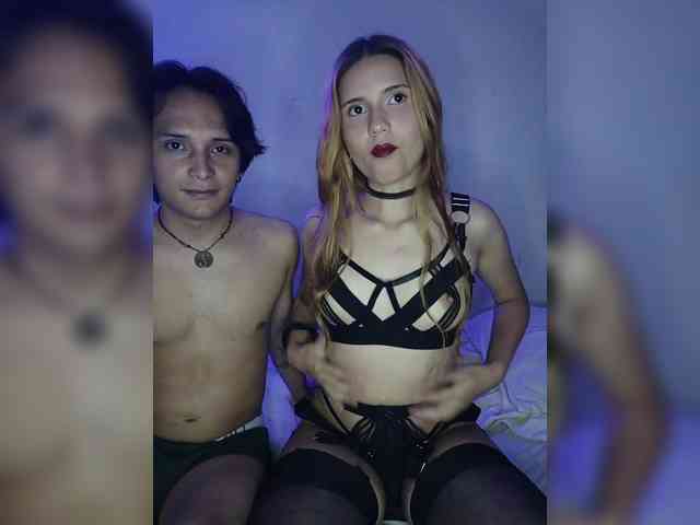 Kitty-midnight webcam