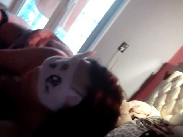 Karinasky's BongaCams show and profile