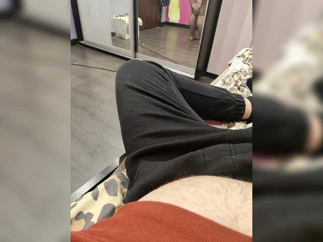 Karinasky's BongaCams show and profile