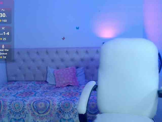 jenny-kitty- webcam