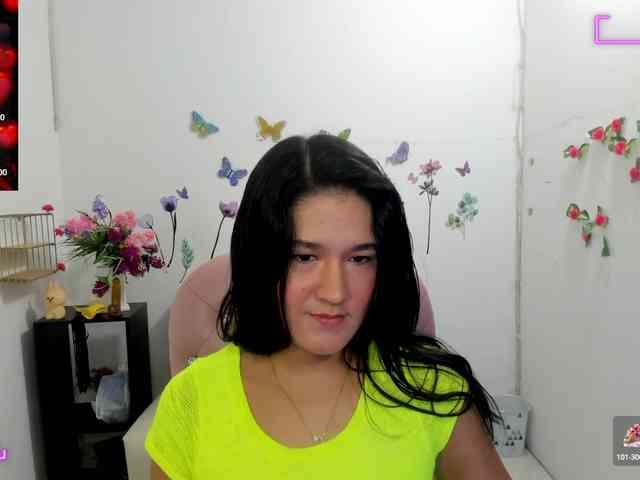 jenny-kitty- webcam