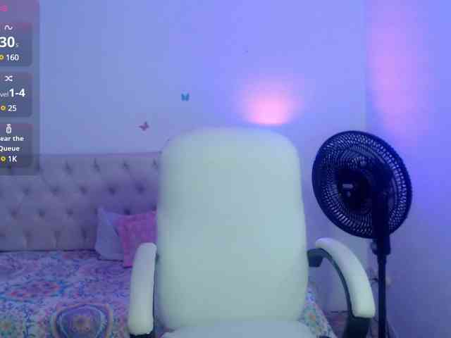 jenny-kitty- webcam