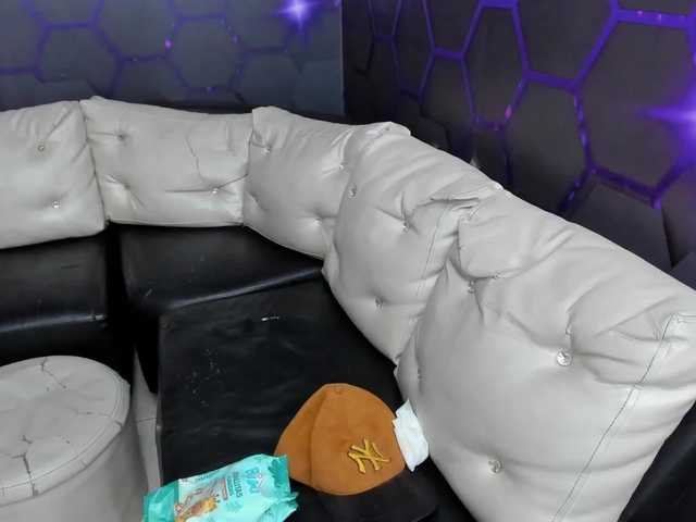 fuckand-lick's BongaCams show and profile