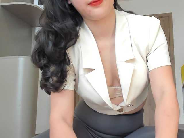 Lanmeow's BongaCams show and profile