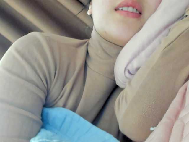 Lanmeow's BongaCams show and profile