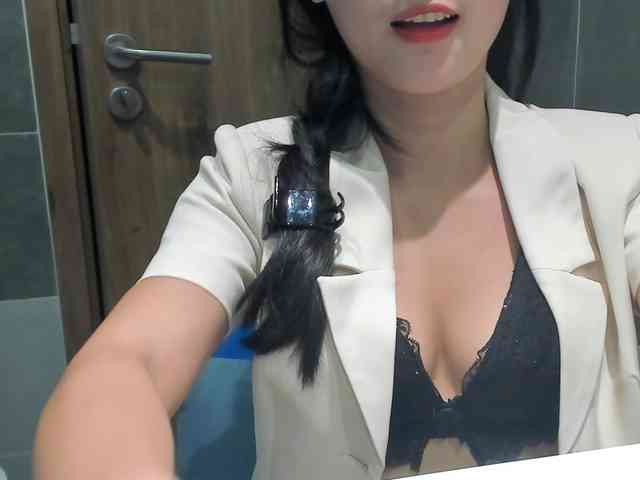 Lanmeow Live Webcam on BongaCams Lanmeow Live Webcam on BongaCams