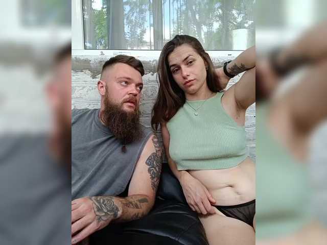 Cherry-viking98 Live Webcam on BongaCams