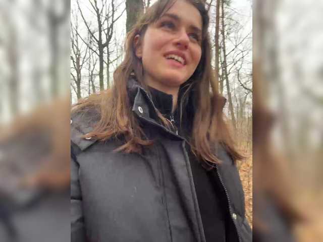 Cherry-viking98 Free Live Cam on BongaCams