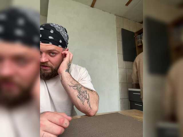 Cherry-viking98's BongaCams profile