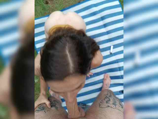 Cherry-viking98 Live Webcam on BongaCams