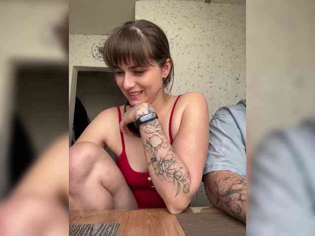 Cherry-Viking98 webcam