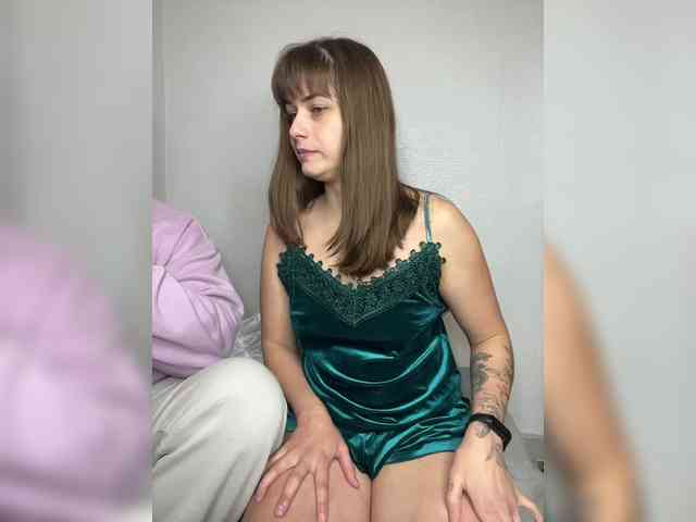 Cherry-Viking98 webcam