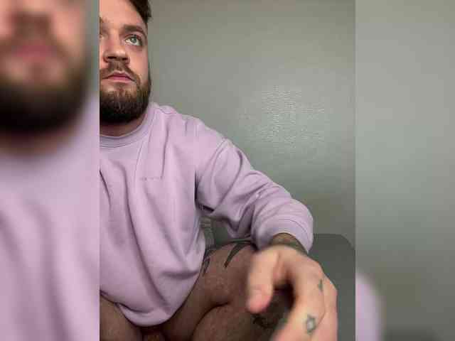 Cherry-Viking98 webcam