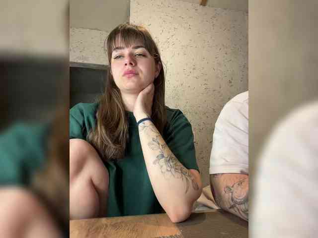 Cherry-Viking98 webcam