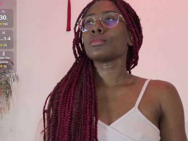 mila-n-max's BongaCams show and profile